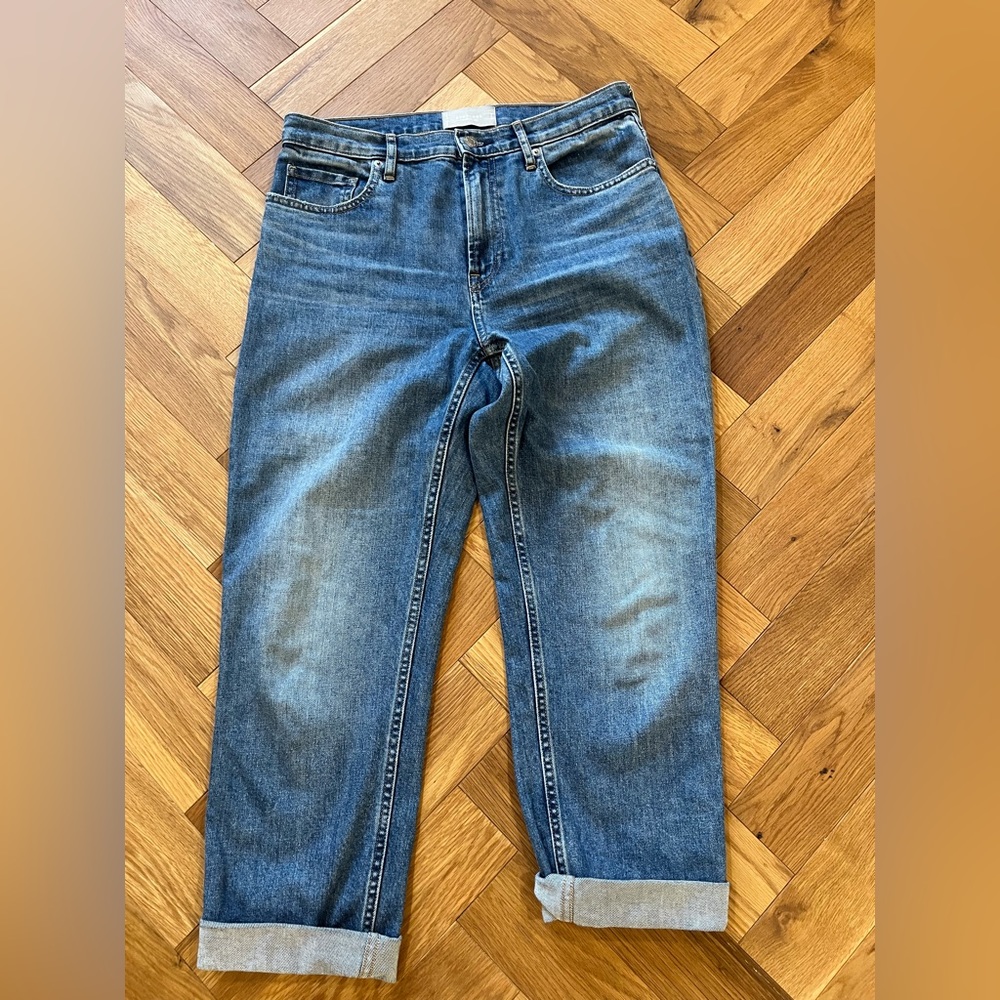 Everlane The Cheeky Jean